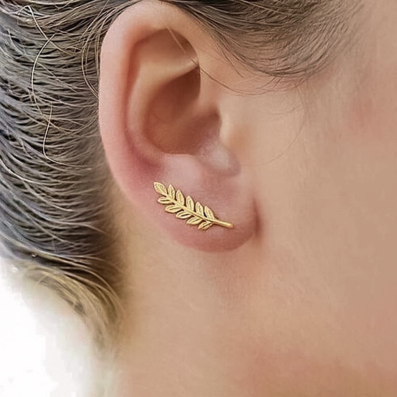 🔵𝟲𝟱%𝗢𝗙𝗙 𝗯𝘂𝗻𝗱𝗹𝗲𝘀 𝟯+🔵 NEW Silver Leaf Simple Climber Earrings - Picture 5 of 11